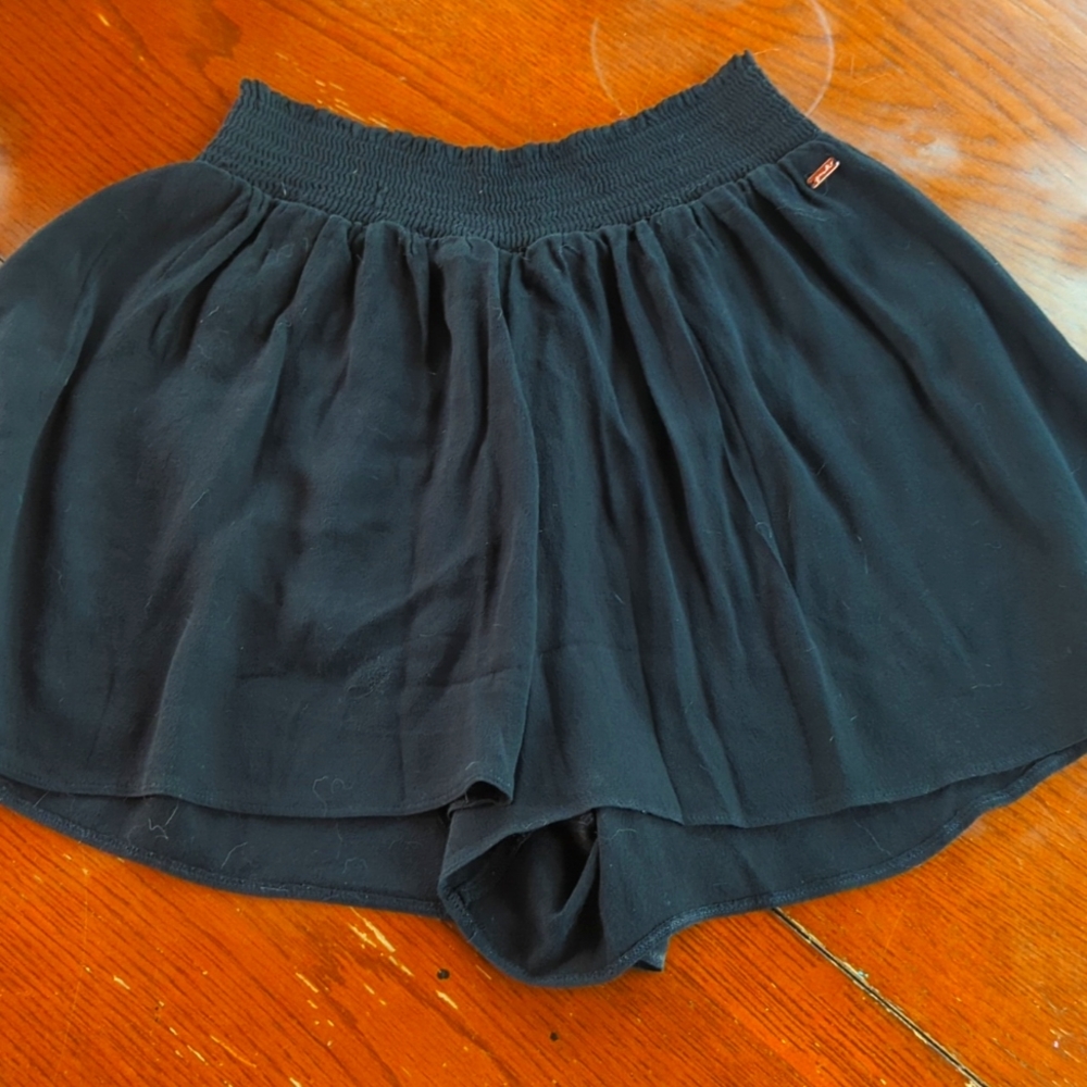 Sheer black flutter shorts S